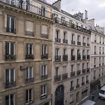Lovely Love Nest Near Montmartre